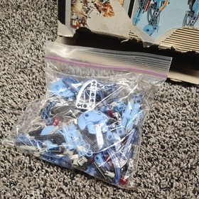 LEGO Star Wars: Super Battle Droid (8012) I don't know if Any missing 