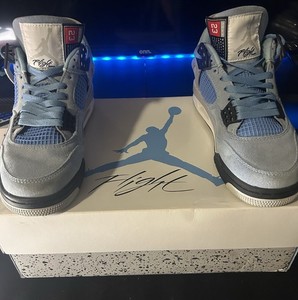Jordan 4 University Blue Size 7 | eBay display picture 1