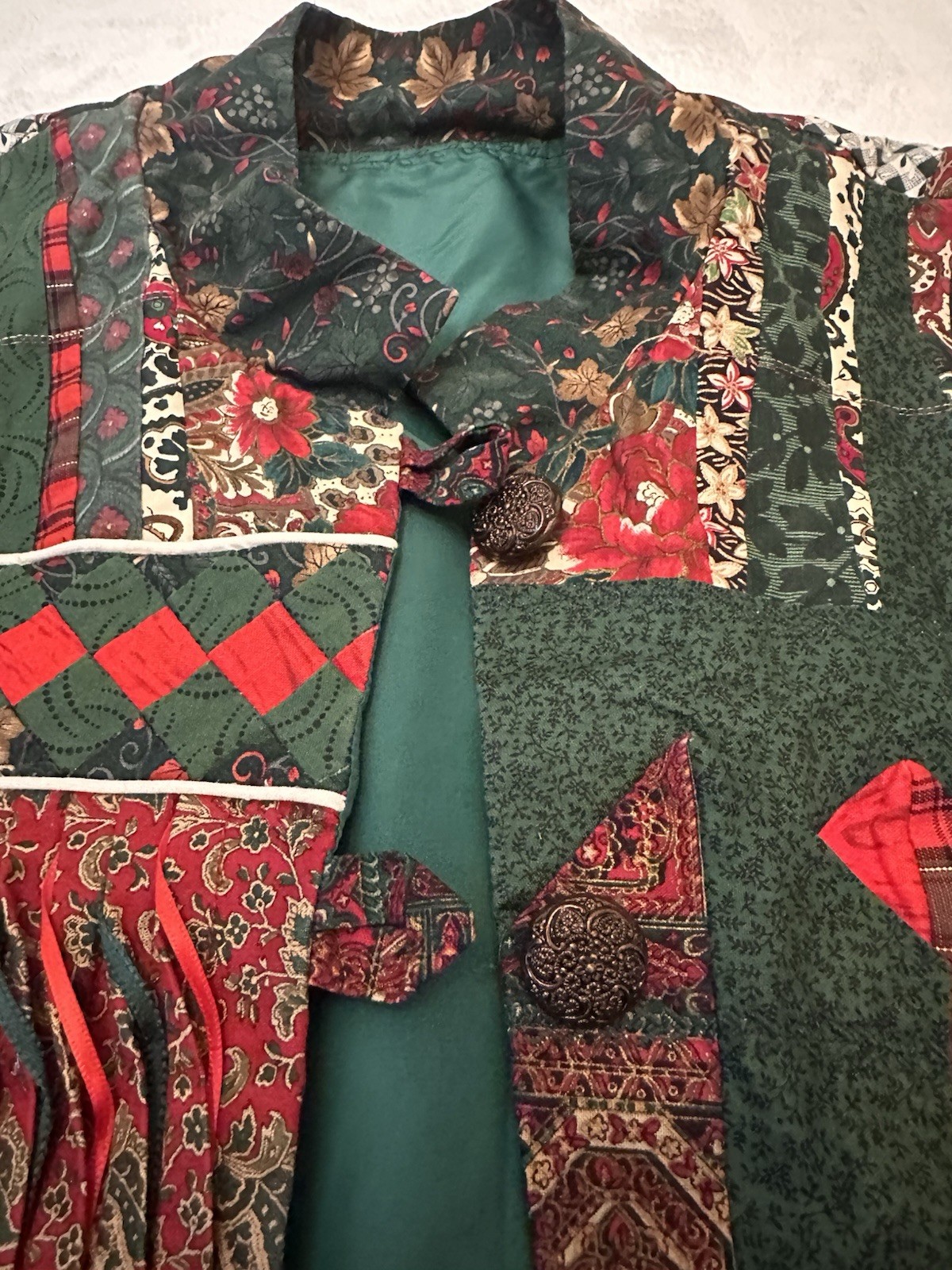 Handmade Patchwork Christmas Quilted Jacket Butto… - image 2