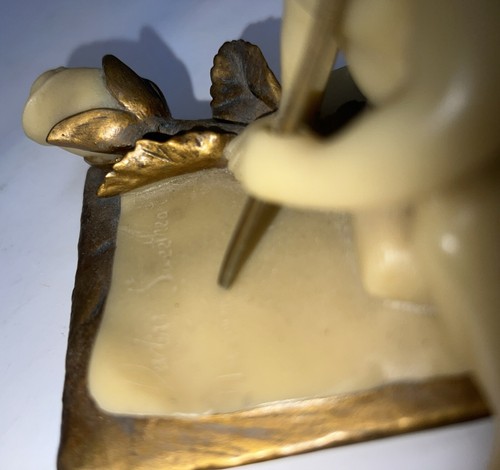 DESIGN TOSCANO ANGEL CHERUB PUTTI SEATED ON ROMEO JULIET BOOK TRINKET BOX - Picture 9 of 14