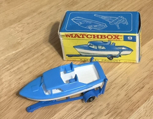 Matchbox Lesney #9 Boat And Trailer With Original Box