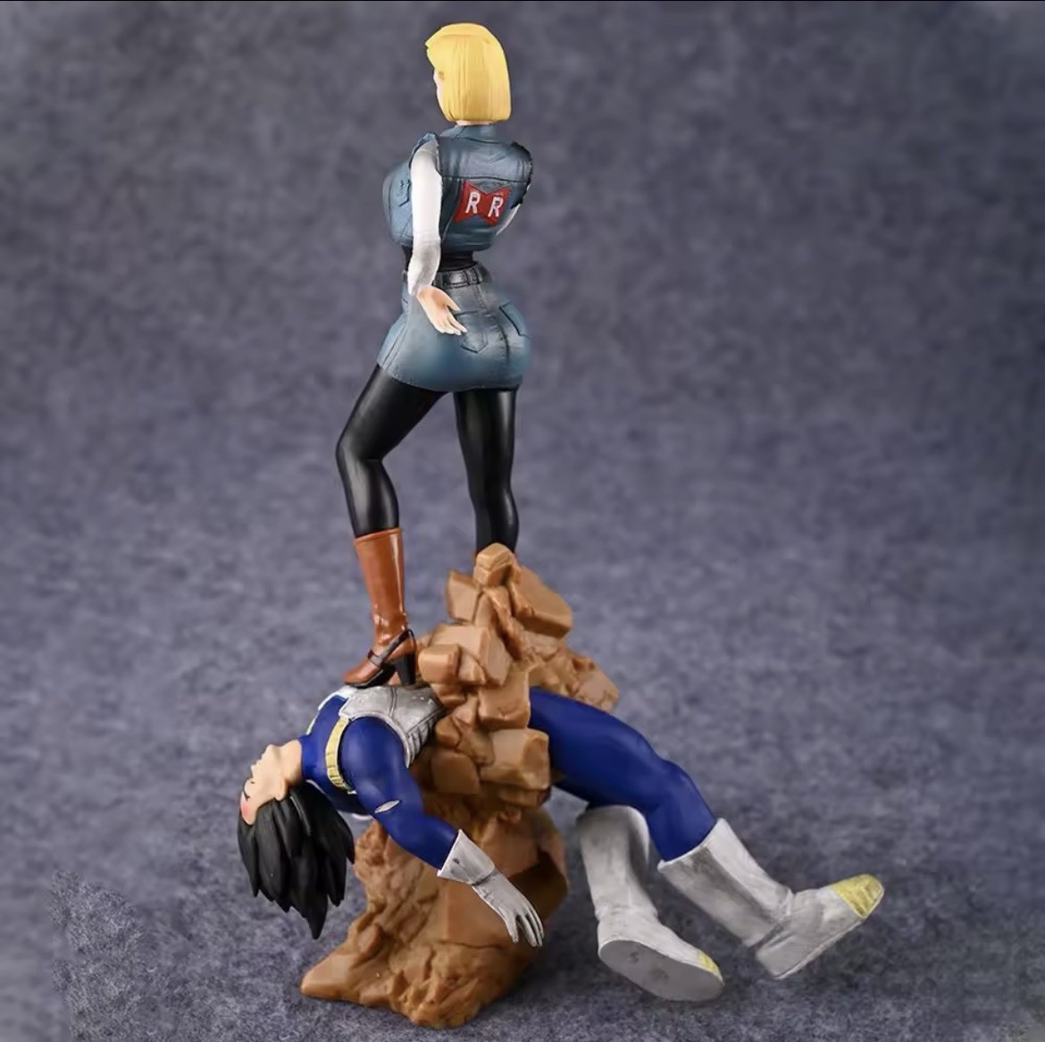 Dragon Ball Z Android 18 vs Vegeta GK Figure 25cm PVC Anime Statue