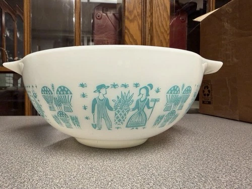 Vintage Pyrex #443 Cinderella Mixing Bowl Amish Butterprint 2.5 Quart