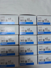 Omron E3S-AR86 Photoelectric Sensors New In Box E3S-AR86 Expedited Ship