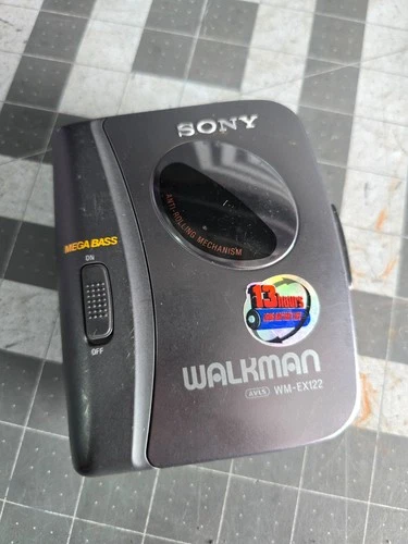 Sony WM-EX122 Walkman Cassette Player. UNTESTED