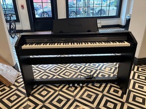 Casio Privia PX-760 Digital Console Piano Black + Bench