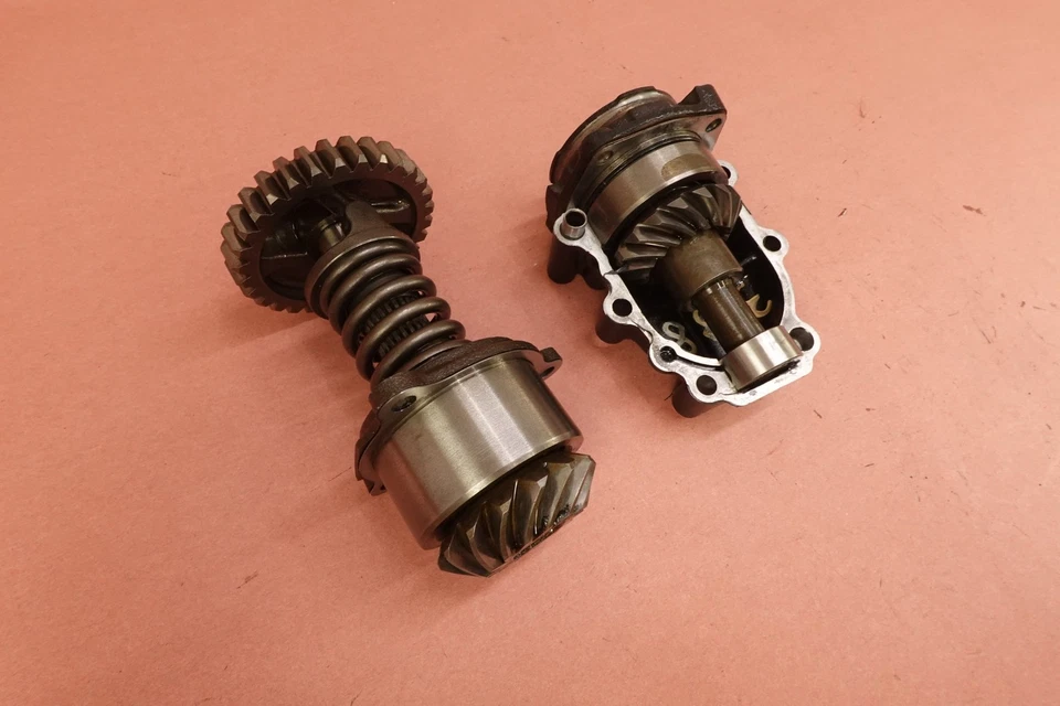 Eje de transmisión de salida del motor Suzuki Boulevard C50 VL800 2005-2009 Foto 3 de 4