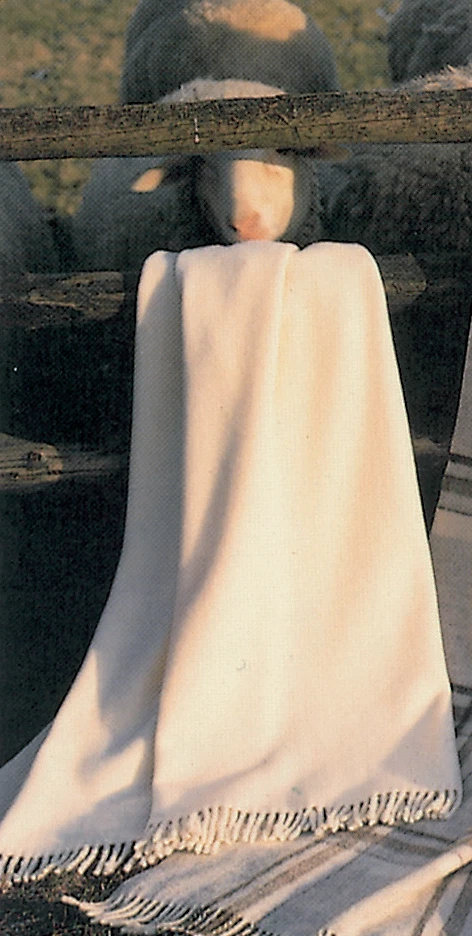 Kuscheldecke Optilana aus 100% Schurwolle, in unterschiedlichen Größen - Bild 2 von 4