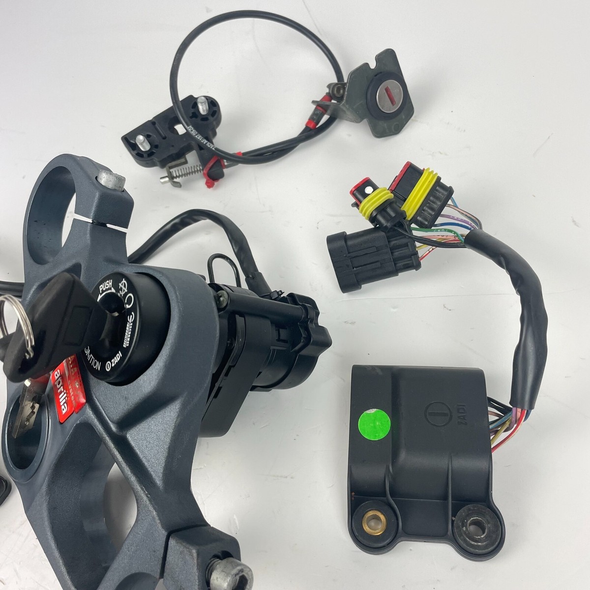 Aprilia RSV 1000 Mille 2006 Lock Set With ECU & Immobilizer