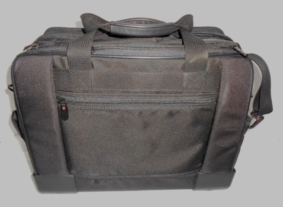 NEW w Tags--Victorinox Dlx Expdbl Brief Case w/Retractible Wheels Web MOBLIZER - Image 3 of 4