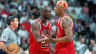 Dennis Rodman Signed Chicago Bulls Framed Jersey Display (JSA) 5xNBA Champion — photo 3