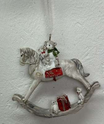 Clayre Eef Weihnachten Deko Weihnachtsschmuck zum hängen Schauckelpferd 8x2x8 cm