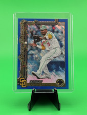 Topps Holiday 2022 Manny Machado #H91 Blue Metallic Glitter Padres Baseball