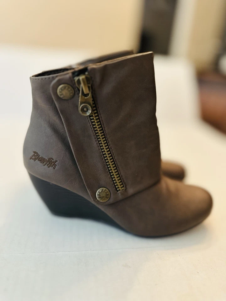 Blowfish Women 2.8” Wedge Heel Brown Leather Boots US Size 7.5 - Image 3 of 4