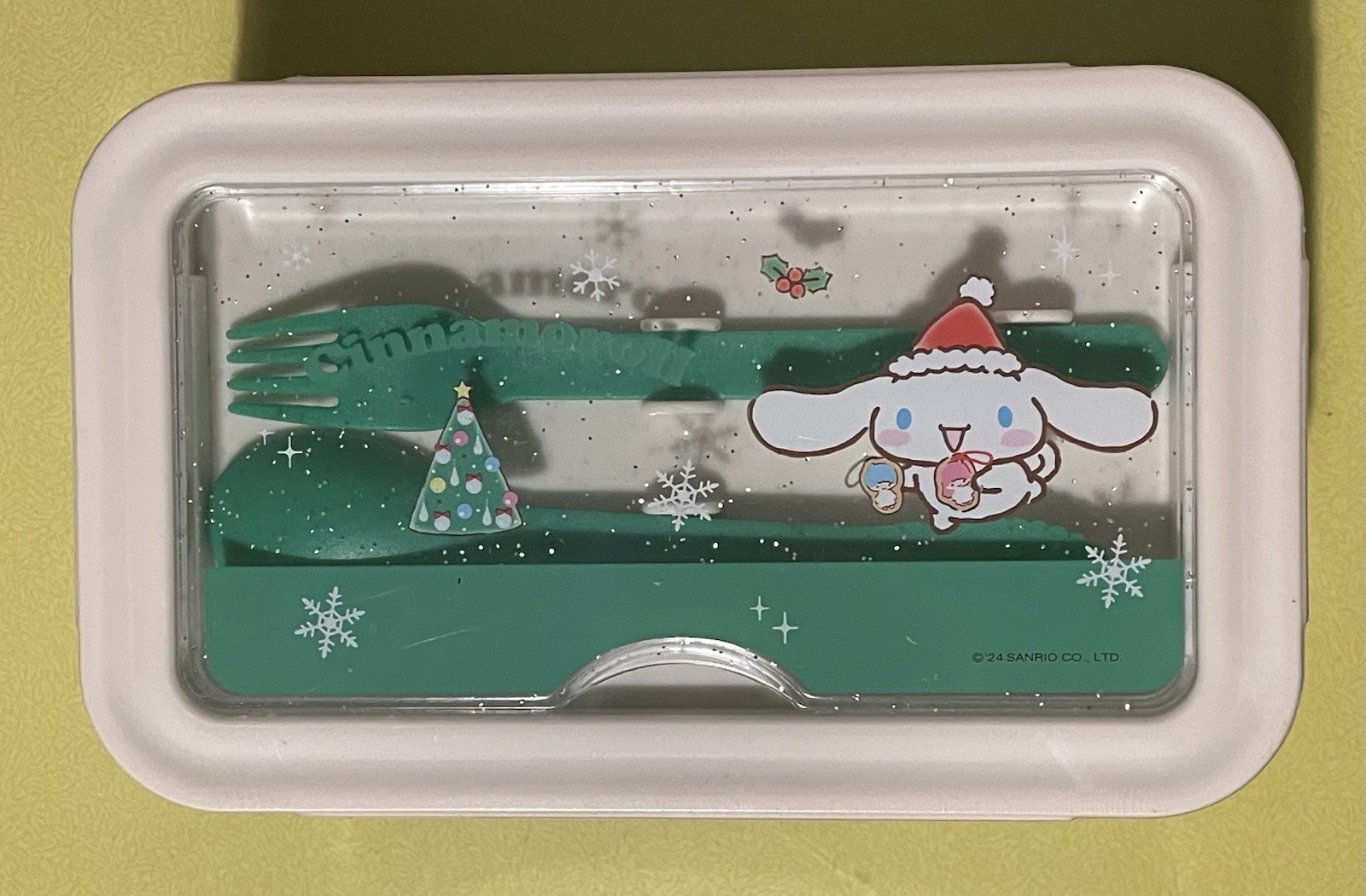Miniso Sanrio Characters Christmas Collection- Cinnamoroll Bento Box 1100ml
