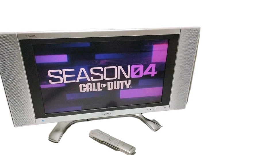 SHARP AQUOS LCD 26" TV 📺 LC-32DA5U w/REMOTE HDMI A/V JACKS RETRO GAMING TESTED - Image 2 of 4