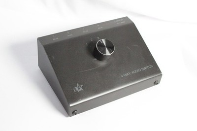 HQ 4-Fach Stereo Eingangsschalter - 4 Way Audio Switch  - Guter Zustand