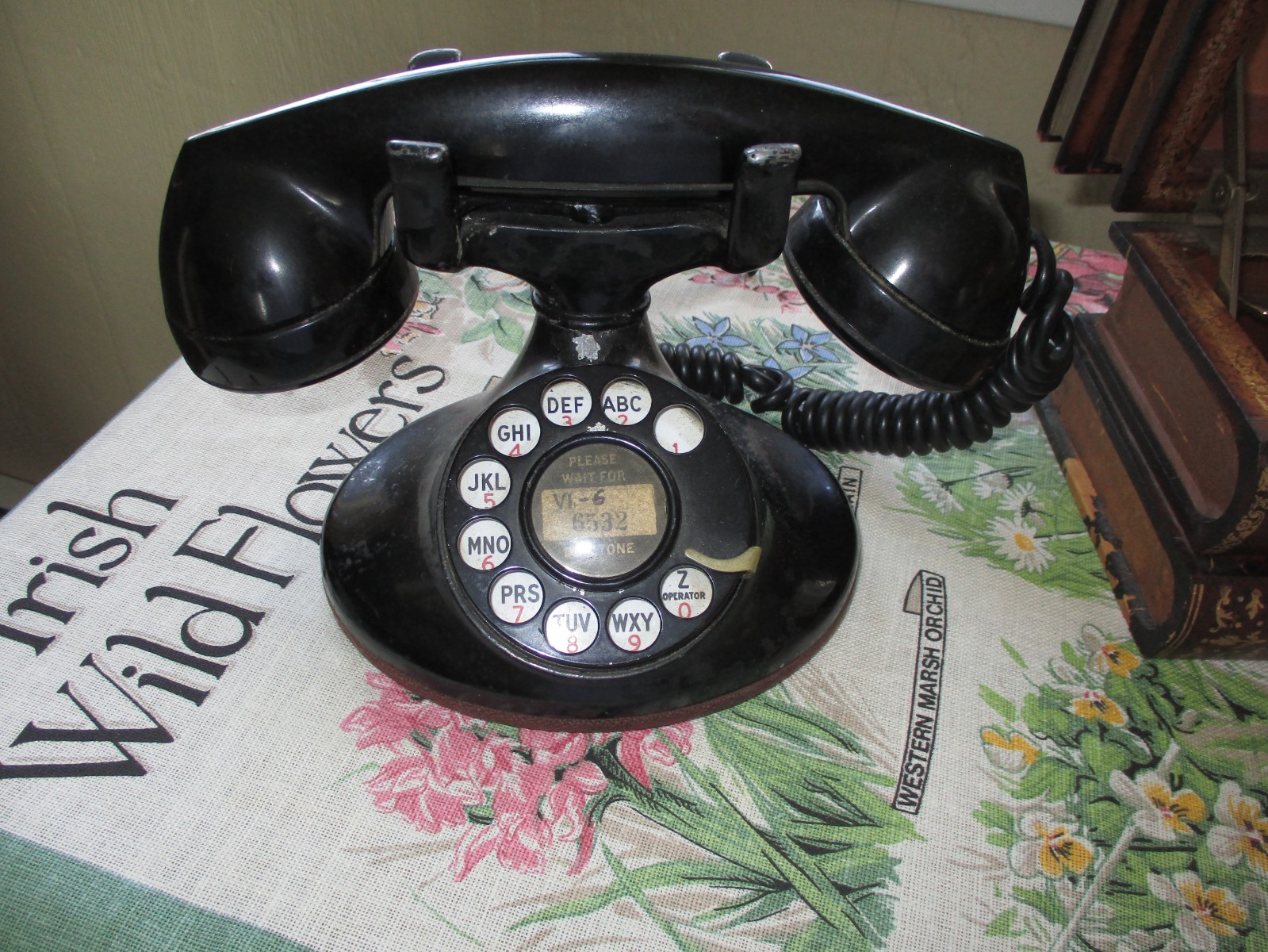 Bell System Western Electric Black Rotary Dial Desk Phone D1 Base F1 Handset