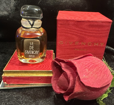 LE DE GIVENCHY PURE PERFUME EXTRAIT /30ml Vintage