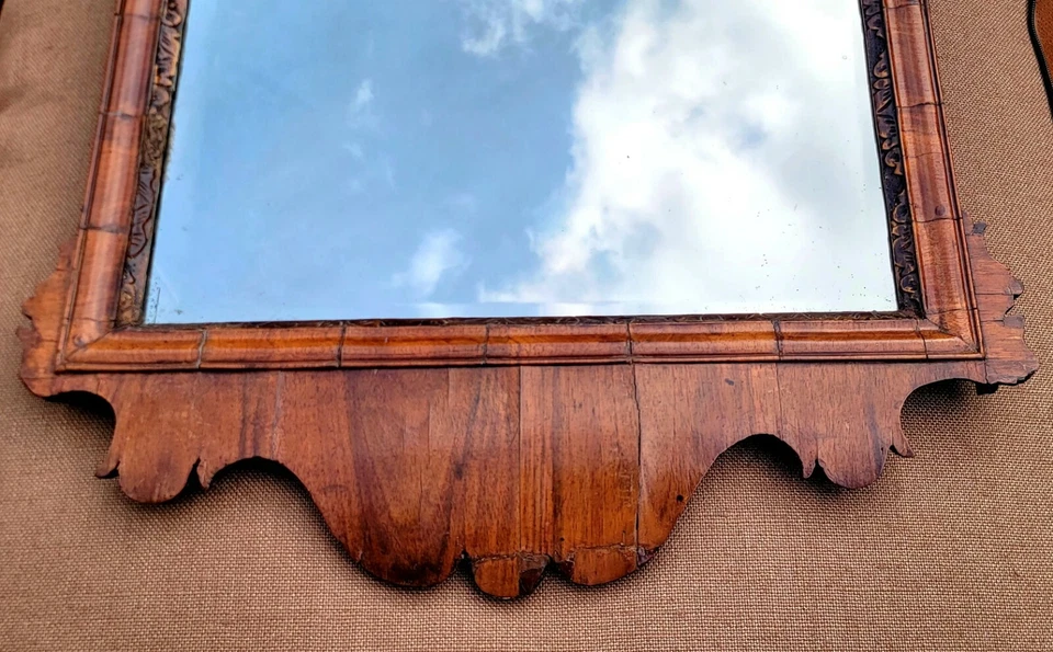 18th Century George II Veneered Walnut and Gilt Wall Mirror Beveled  - Image 2 of 4