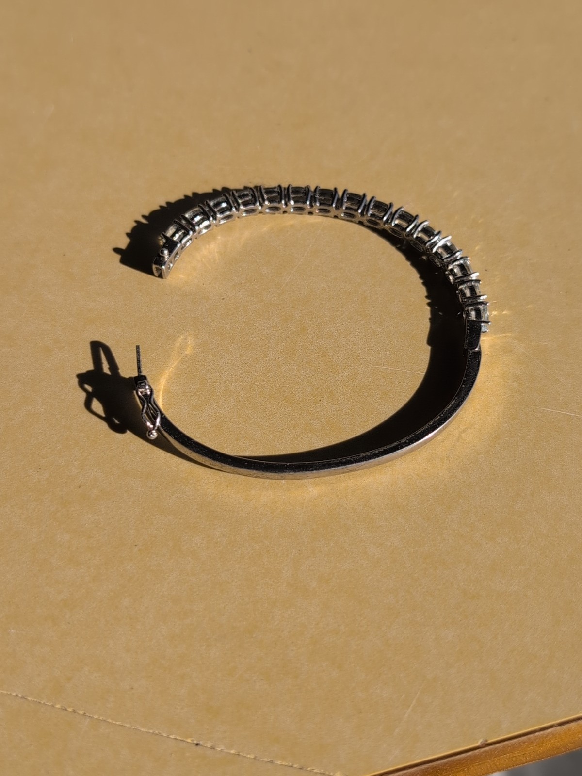 925 Sterling Solid Silver Clasp Closing Bangle Wo… - image 1