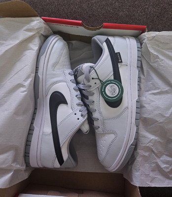 HQ2053-100 Low Top Nike Dunk Gore Tex Summit White Light Smoke Grey
