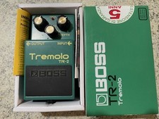 BOSS TR-2 TREMOLO effetto per chitarra