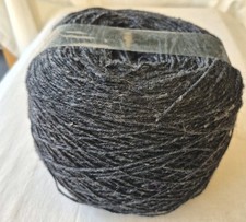 Unbranded Large Charcoal Gray Wool Yarn Over 1Lb In Weight