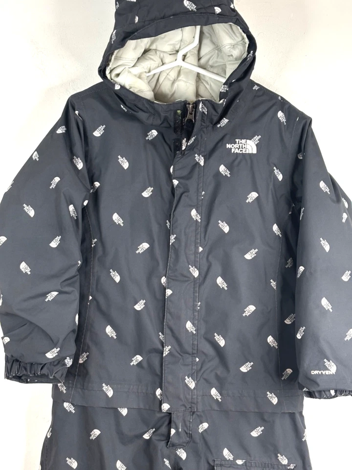 North Face Kid Snowsuit 5 Long Sleeve Waterproof Insulated Black Print Hood READ - Image 2 of 4