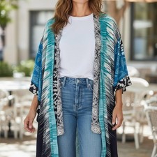 Stylish Blue Patterned Kimono M/L