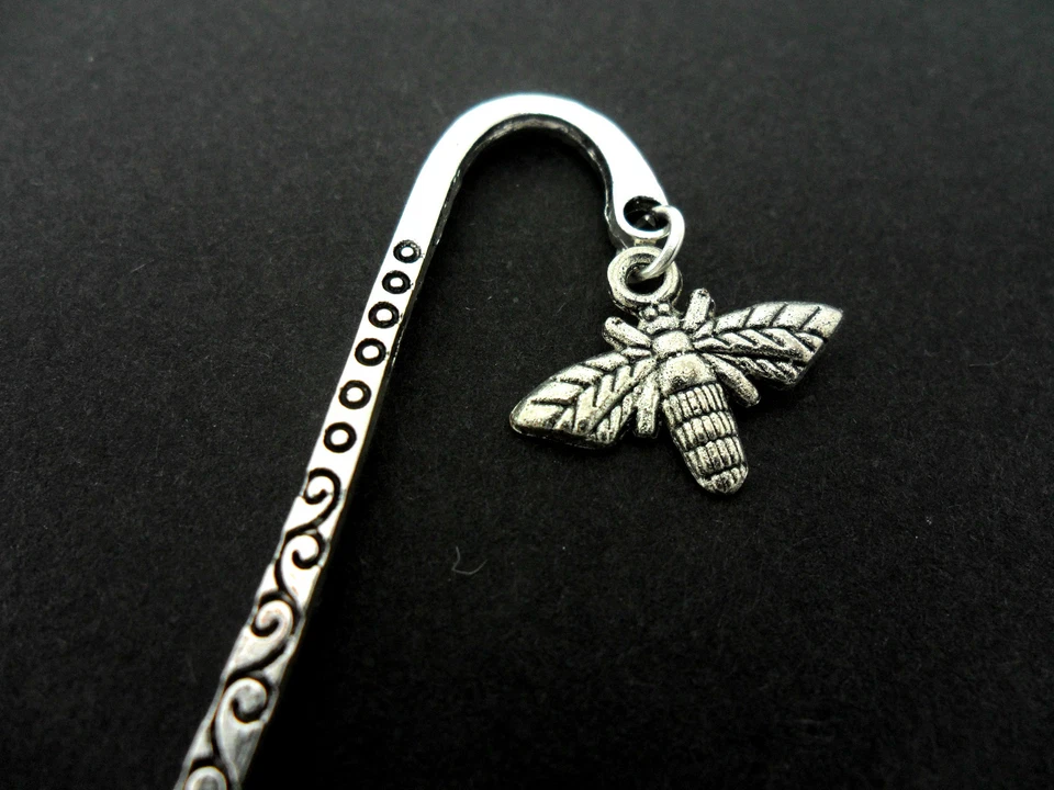 A TIBETAN SILVER AND BEE CHARM BOOKMARK. NEW.