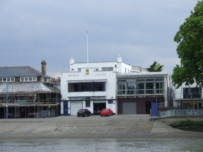 FOTO IMPERIAL COLLEGE BOOTSHAUS BEI PUTNEY DAS BOOTSHAUS DES IMPERIAL COLLEGE
