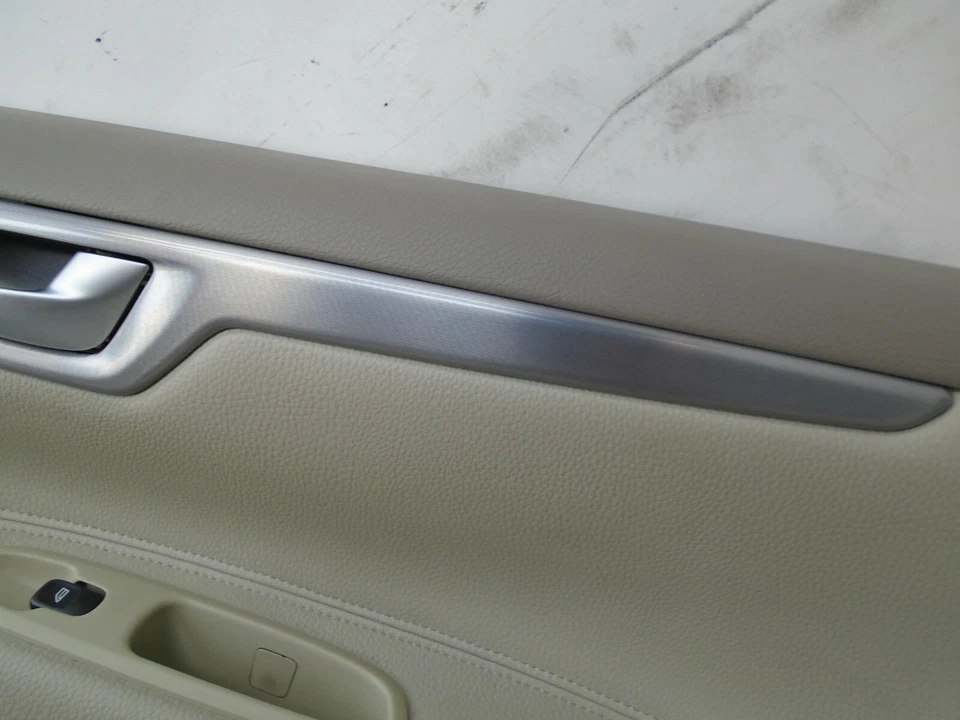 DK90501 05-09 VOLVO S60 PANEL PUERTA INTERIOR LADO DERECHO TRASERO CON INTERRUPTOR VENTANA OEM Foto 4 de 4