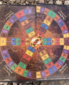 Trivial Pursuit Lord of the Rings Game Board. Rare