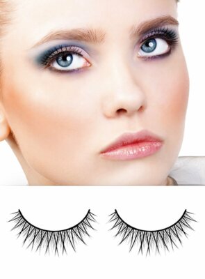 Las Vegas - Mehrfach gekreuzte, schwarze Wimpern