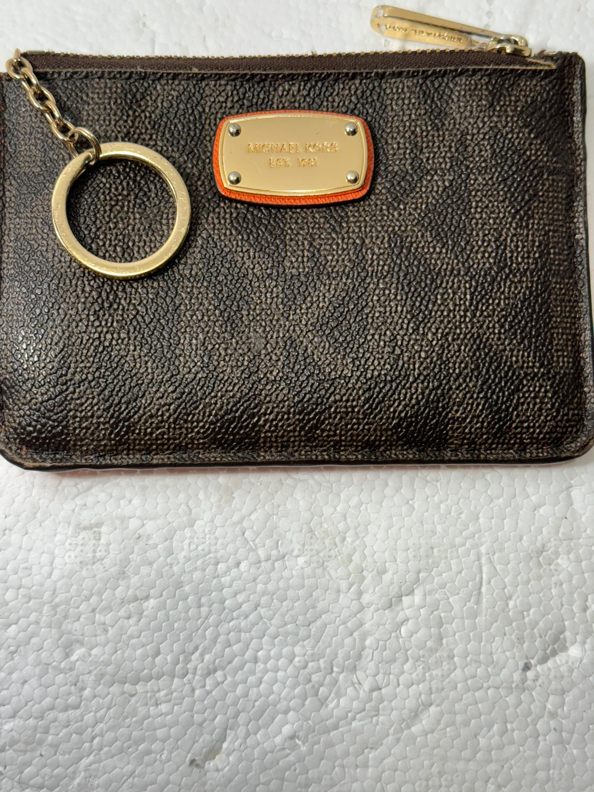Michael Kors Small Key Chain Wallet Zip Top Leather Coin Pouch Brown/Black SEE