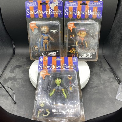 SHOWDOWN BANDIT, SERIES 1 SET OF 3 FIGURES!