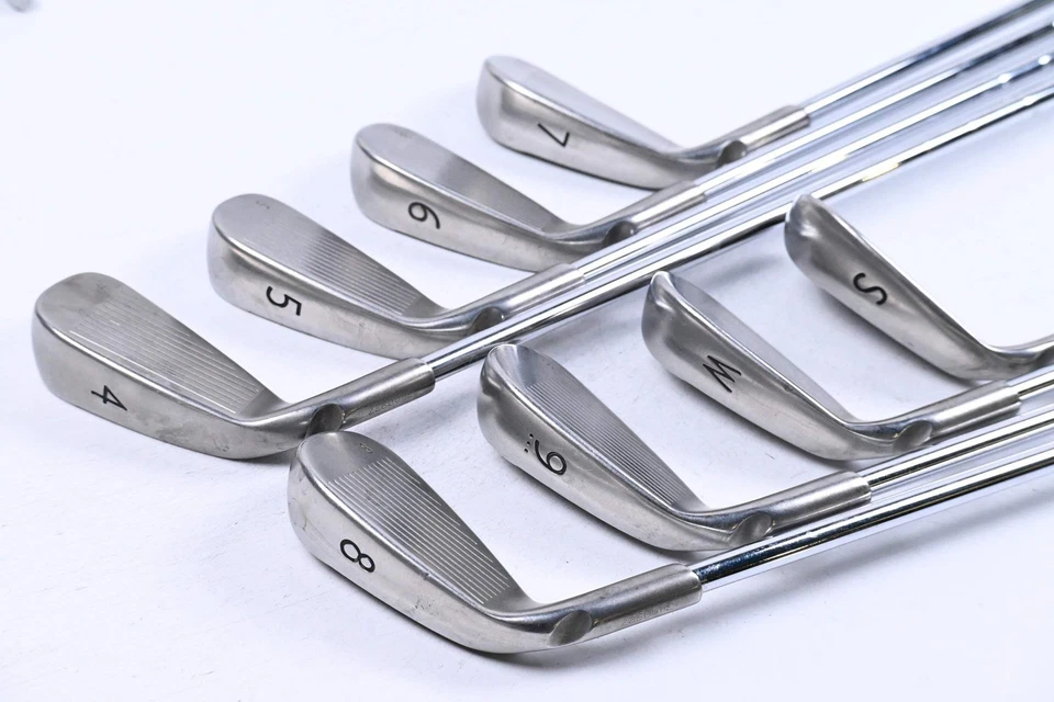 Ping G25 ferri da stiro / 4-PW + SW / punto blu / aste flessibili regolari Ping CFS - Immagine 4 di 4