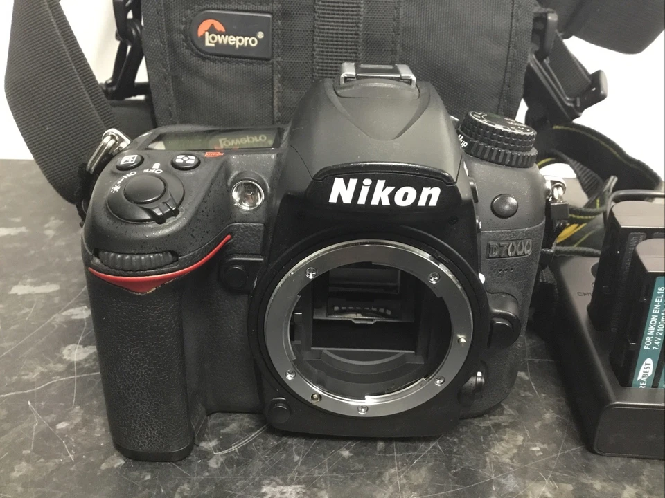 Nikon D7000, photo 2 of 5