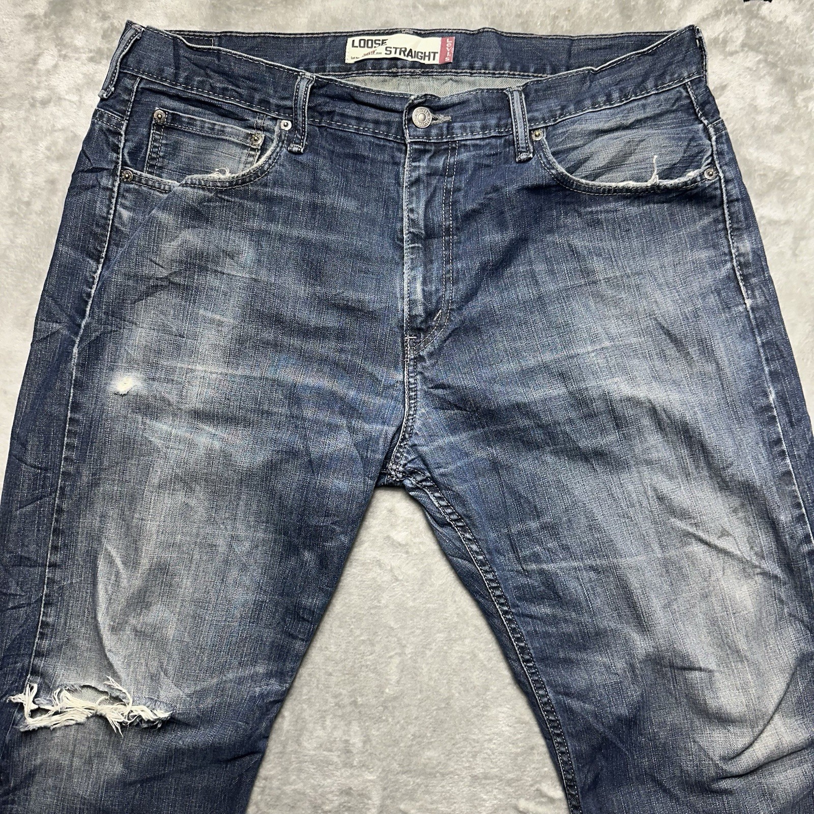 Levis 569 Jeans Men 38x30 Blue Loose Straight Distressed Med Wash Denim *Read