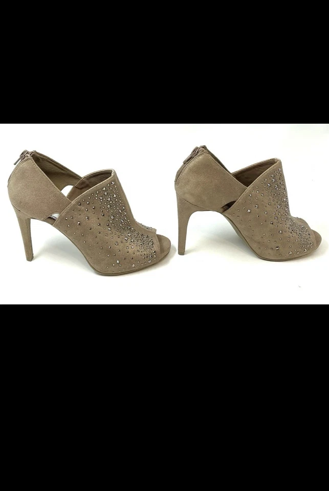 Jennifer Lopez Jezabelle Taupe Gamuza Tela 4" Tacones Talla 8 con caja Foto 2 de 4