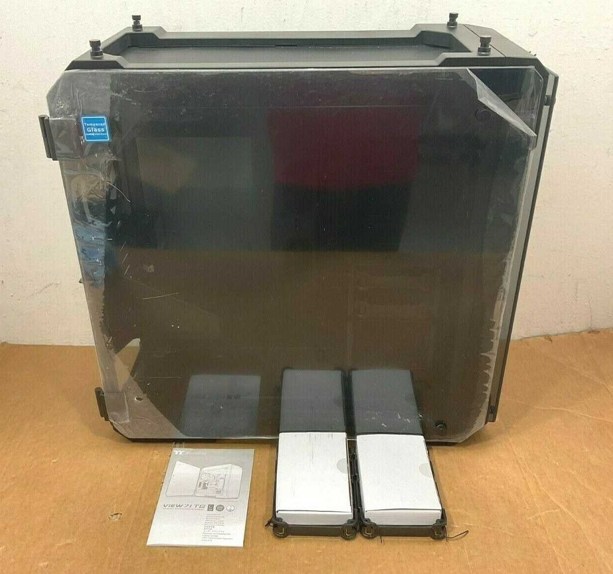 Thermaltake View 71 TG RGB Plus Edition ATX Case CA-1I7-00F1WN-02