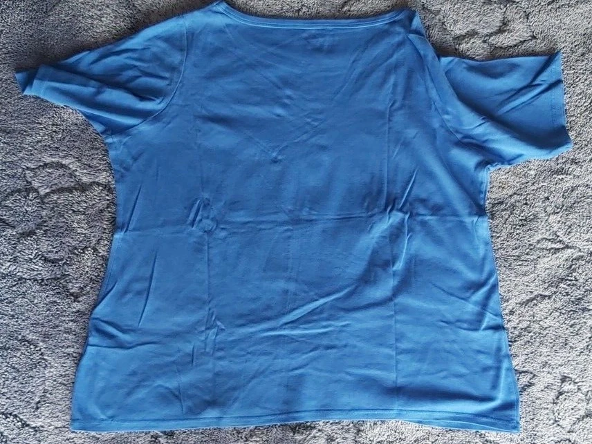 Picture 15 of 24
