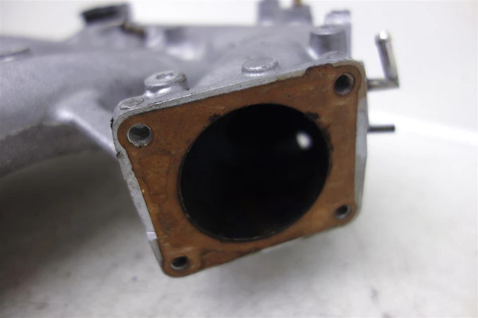 Colector de admisión de aire Infiniti I30 1996-1997 14010-40U00 Foto 2 de 4