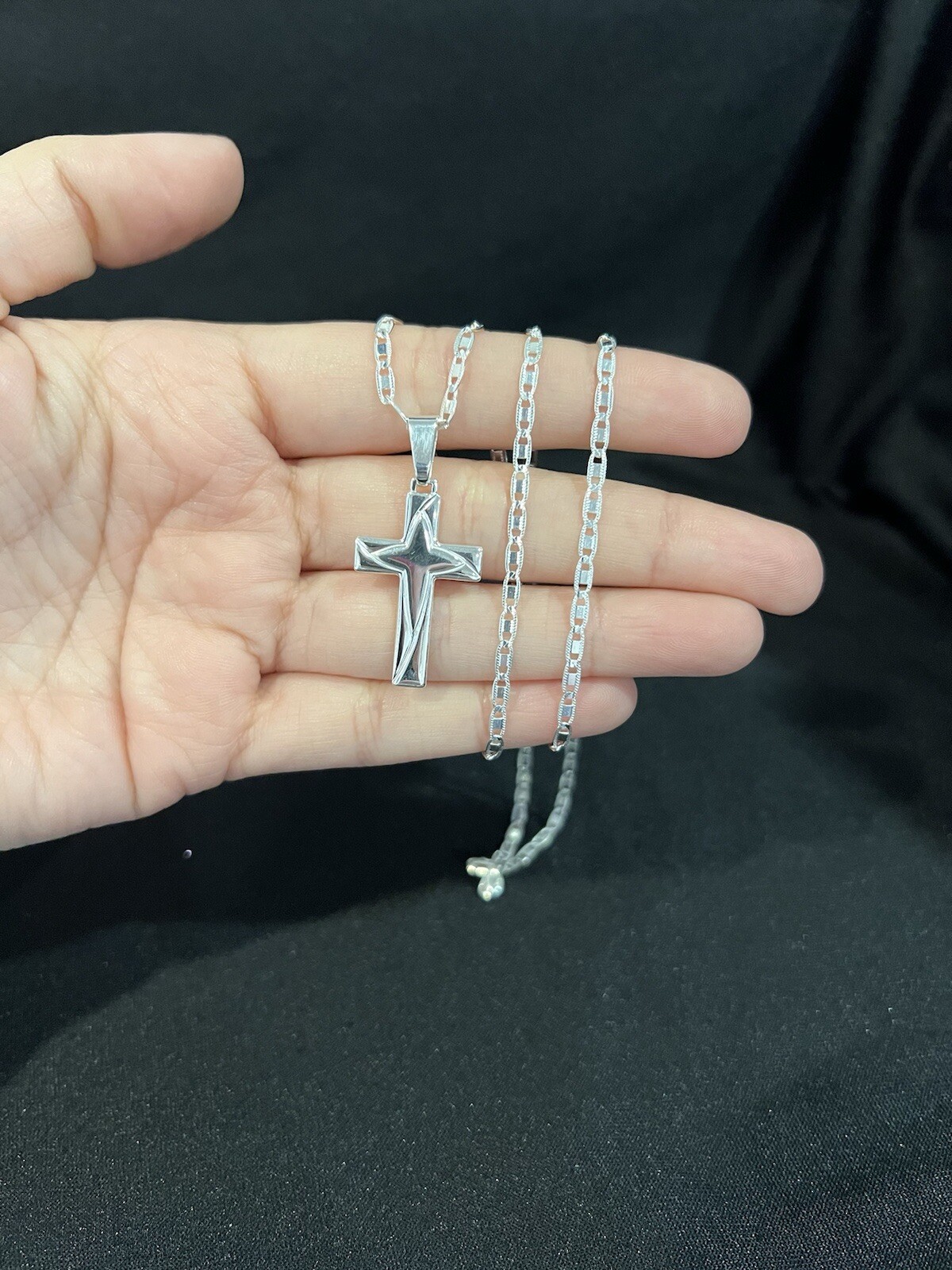 925 Sterling Silver Men Women Engraved Lines Cross & Valentino Chain 18 26 30