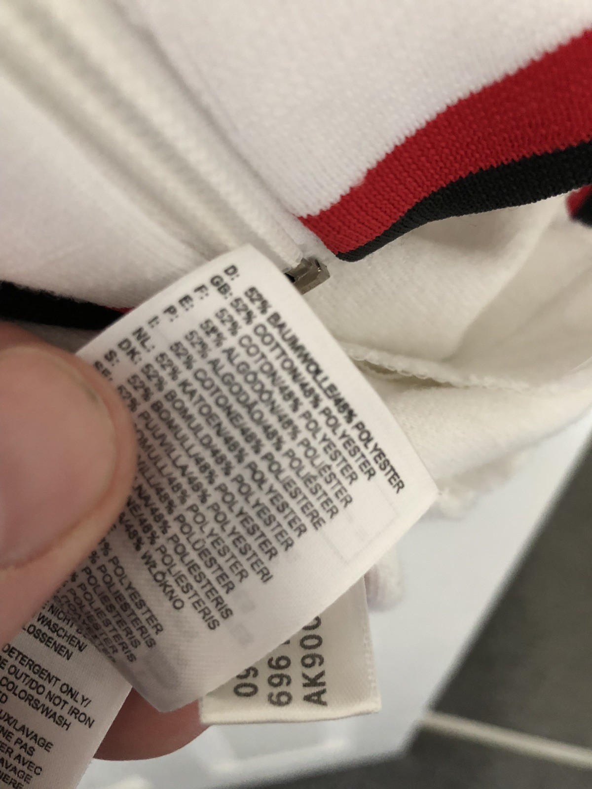 Adidas rare AC MILAN MILANO Calcio Mediolanum Track Top Veste Mediolanum Calcio Rétro Années 90 Grand 5b2ad0 Adidas rare AC MILAN MILANO Calcio Mediolanum Track Top Veste Mediolanum Calcio Rétro Années 90 Grand 5b2ad0