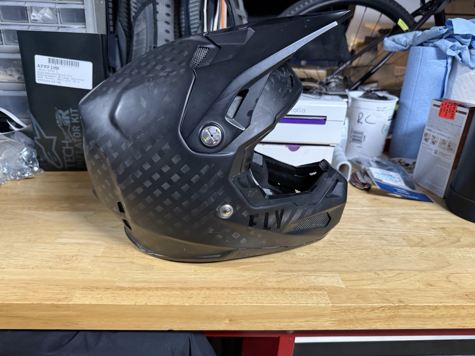 Fly Racing Formula Carbon Solid Helmet Matte Black Carbon, S