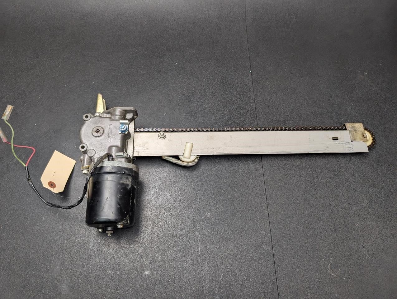 Front Left Door Window Regulator w/ Motor 1984 Rolls-Royce Silver Spirit 81 - 88