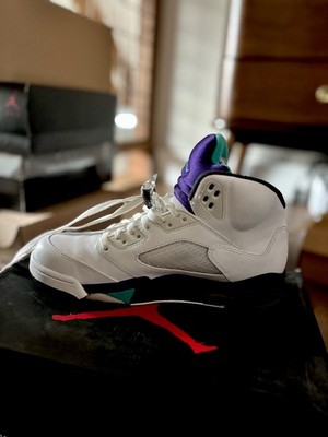 Retro Jordan 5 Grapes Size 9 Men s Used Original Box
