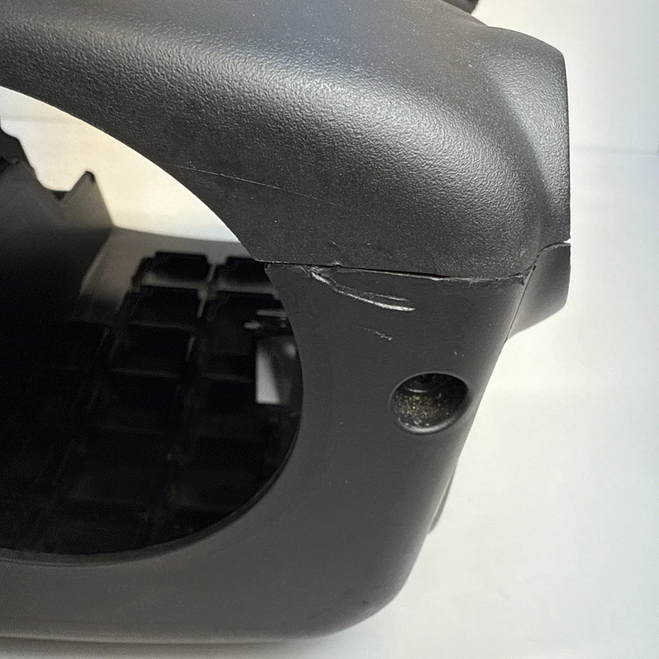 2011-2016 Hyundai Elantra Steering Column Ignition Cover Shroud Trim OEM - Image 4 of 4